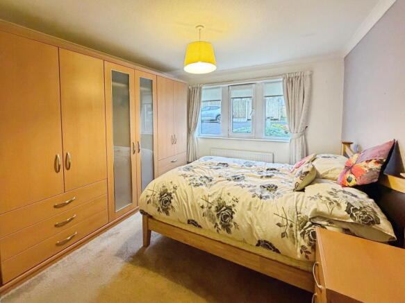2 bed Detached Bungalow for sale Image 9