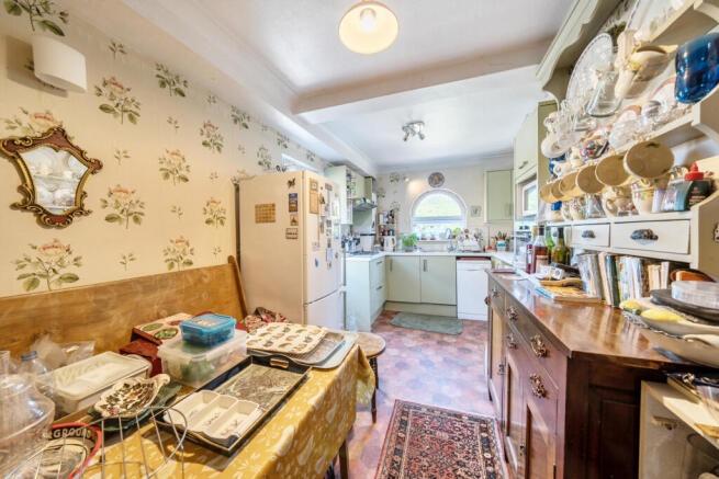 Orchard Close, Ruislip photo 4