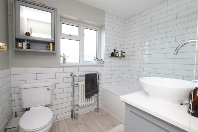 Bathroom.JPG