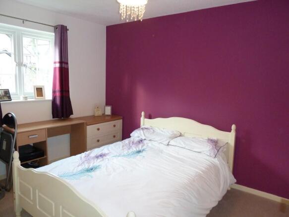BEDROOM 2