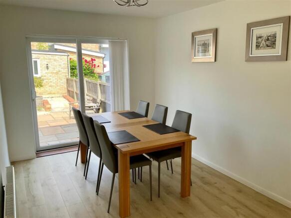 Dining Room.jpg