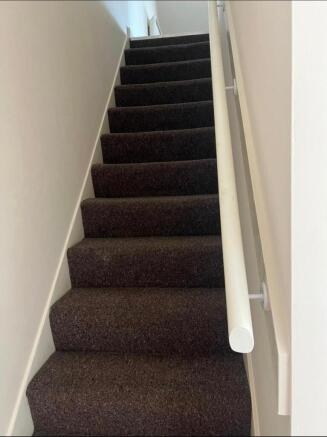1 bed Apartment to rent Image 5