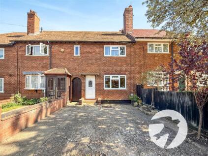 Gregory Crescent, London, SE9