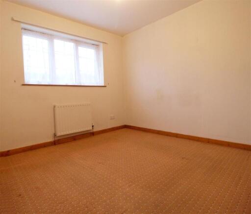 Bedroom 1..jpg