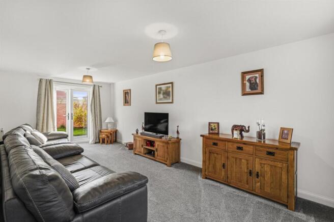 4 Acacia Avenue-4.jpg