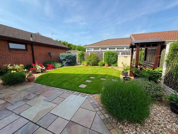 3 bed Detached for sale Image 12