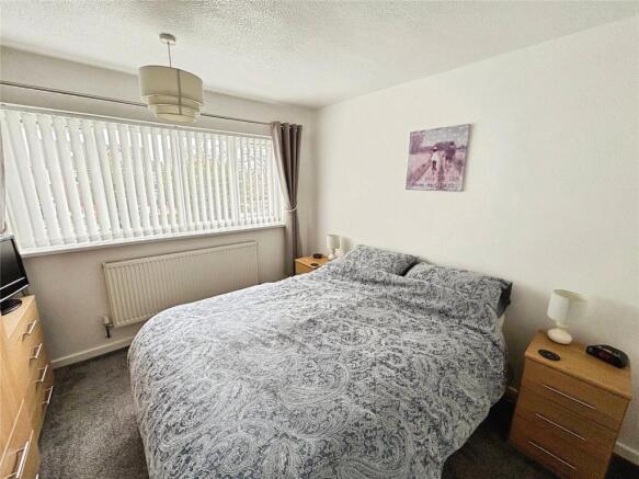 3 bed Semi-Detached for sale Image 8