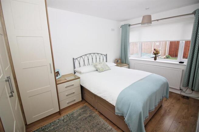 bed1.JPG
