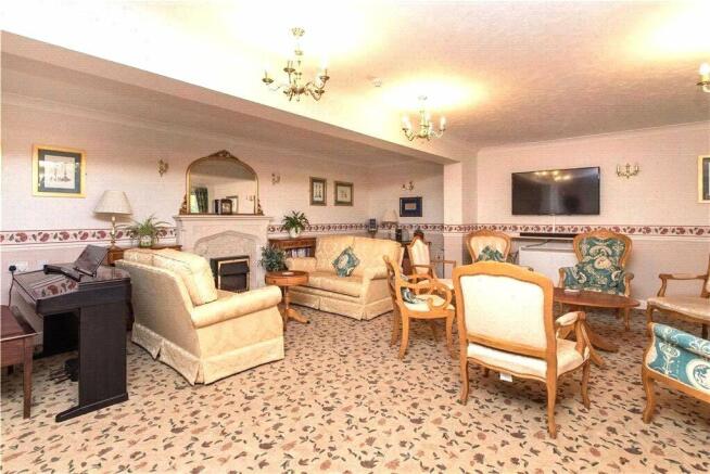 1 bed Apartment for sale Image 12