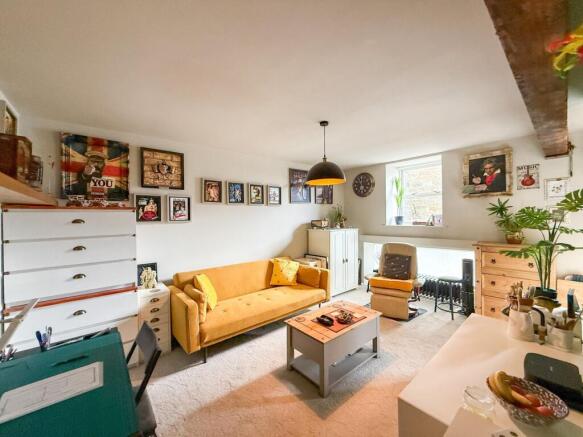 1 bed Apartment for sale Image 4