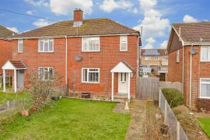 1, Coronation Cottages, Camp Road, Freshwater PO40 9HS