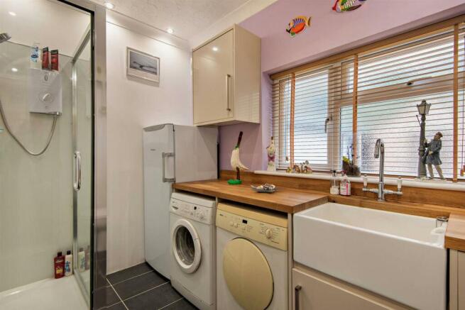 8585492-interior21-800.jpg