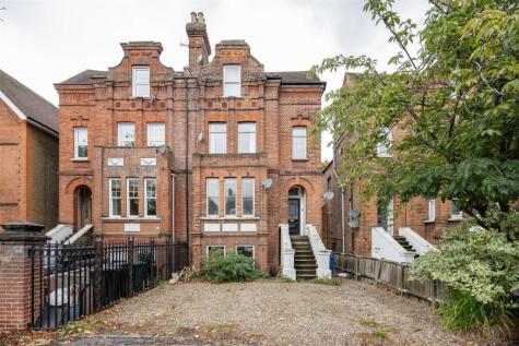 Hermon Hill, Wanstead