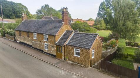 School Hill, Sproxton