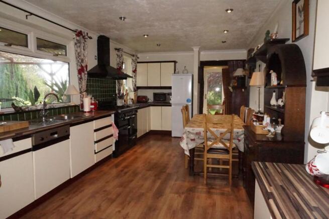 Kitchen/Breakfast