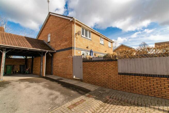 Beckgrove Close, Pengam Green, HernCrabtree (6).jp