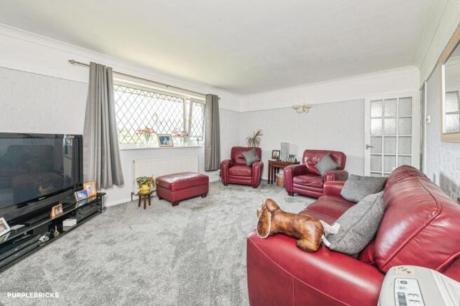 3 bed Detached Bungalow for sale Image 7
