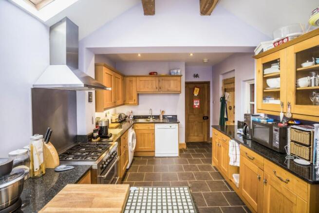 Kitchen and Dining R