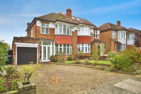 Brookside South, East Barnet, Barnet, EN4