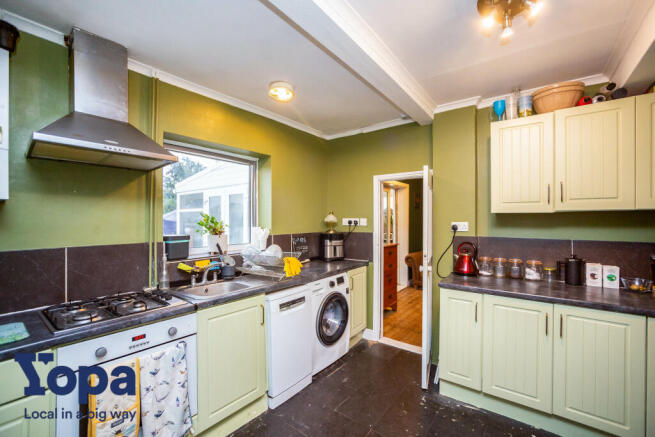 10 Kitchen