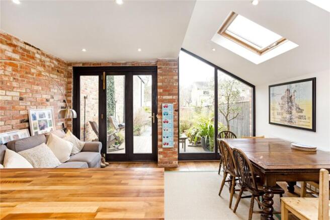 Kitchen/Dining Room