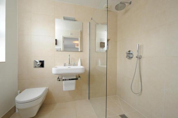 Ensuite