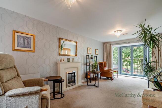 1 bed Apartment for sale Image 5