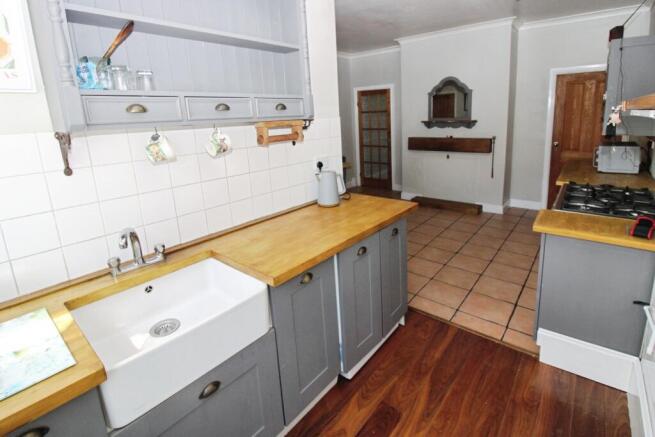 3 bed Terraced for sale Image 7