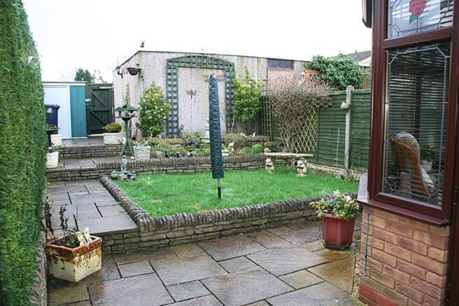Photo 11