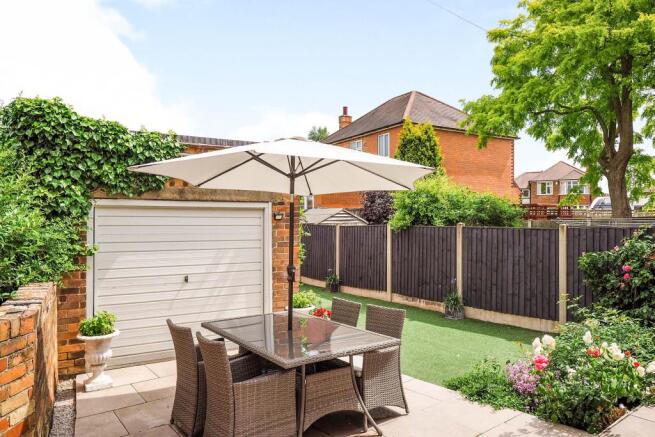 Garden & Garage