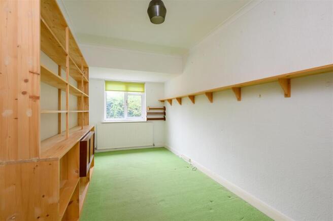 3 bed House for sale Image 8
