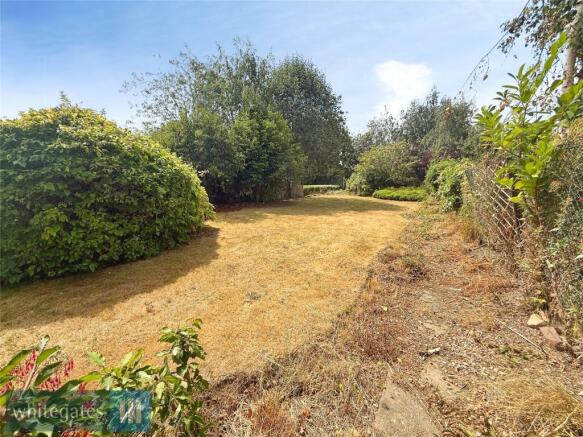 3 bed Bungalow for sale Image 4