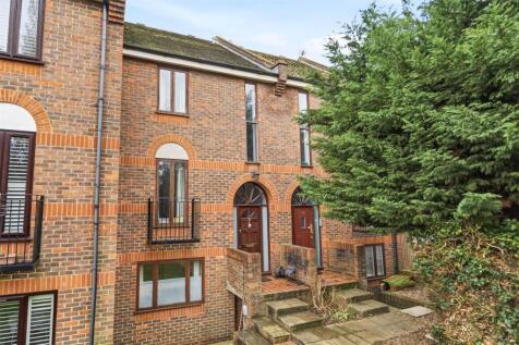 Blandford Road, Teddington, TW11