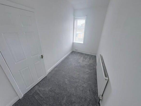 2 bed Terraced for sale Image 5