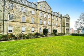 10, William Wood House, Corte Spry, Truro TR1 2GE
