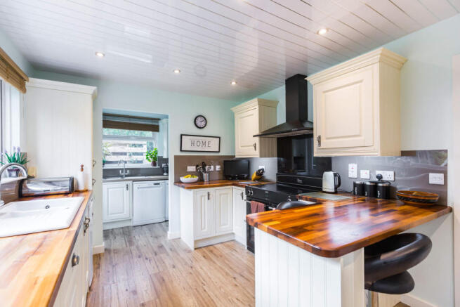 Dining kitchen