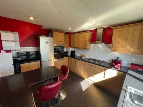 Kitchen/Breakfast Room