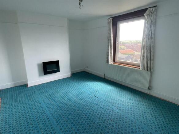 Rear living room.JPEG