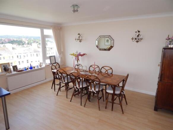 Dining Room: