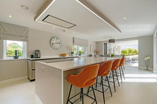 Kitchen/Dining Area