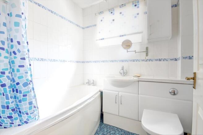 Bathroom.jpg