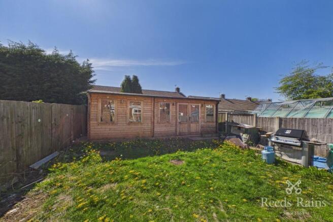3 bed Semi-Detached for sale Image 5