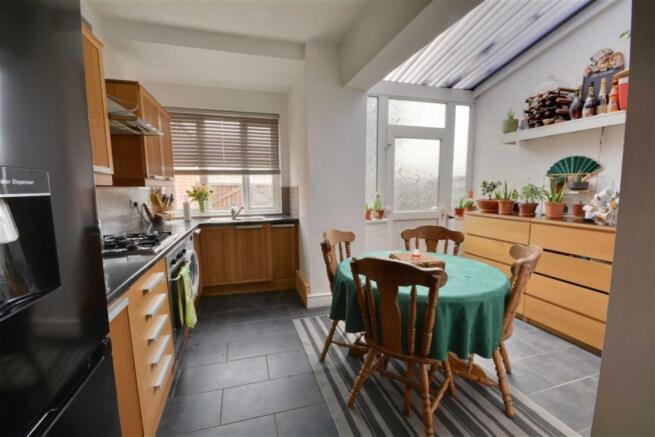 BREAKFAST KITCHEN