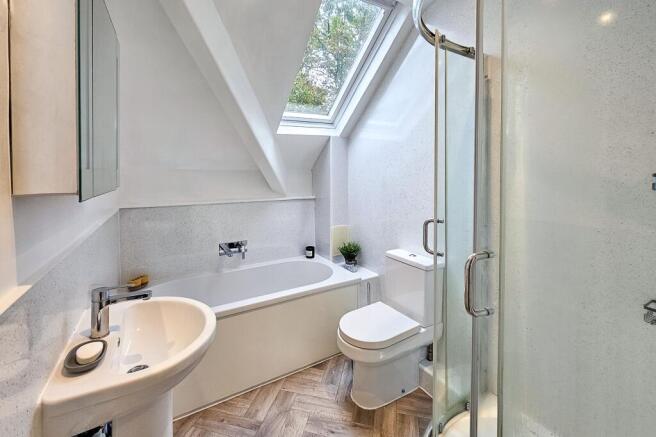 1 bed Flat for sale Image 6