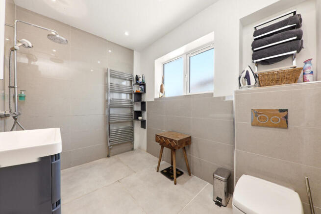 3 bed Semi-Detached for sale Image 10