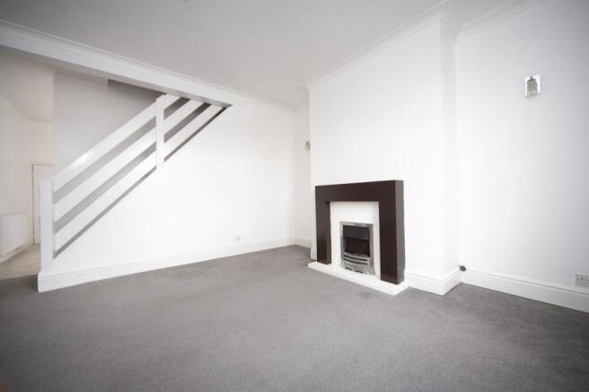 2 bed Terraced for sale Image 3