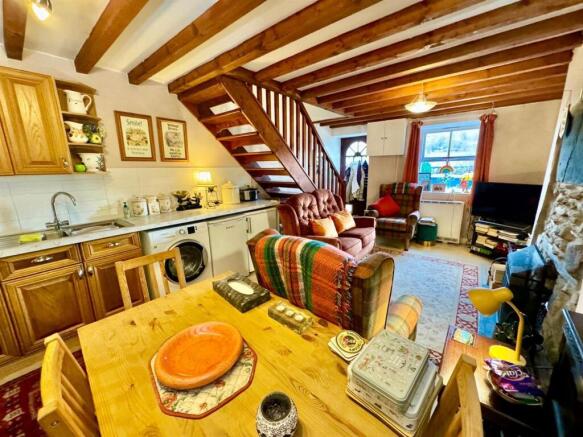 PHOTO-2024-11-11-19-01-11 (6).jpg