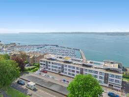 Flat 21, Waldon Court, St Lukes Road South, Torquay TQ2 5PB