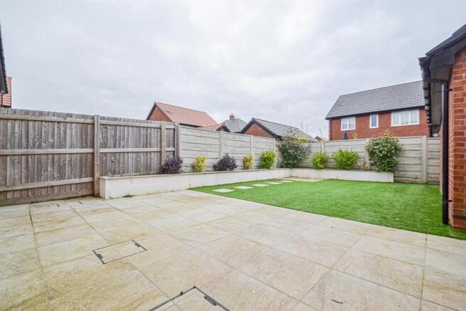 Patio & Garden