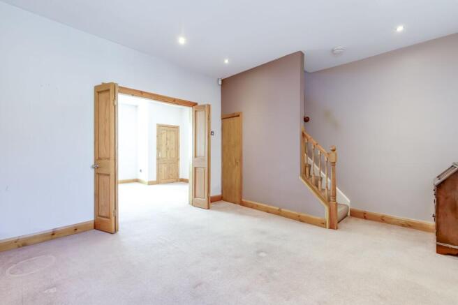 Sitting/Dining Room